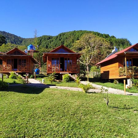 Chontaqui Eco-Lodge Oxapampa Exterior photo